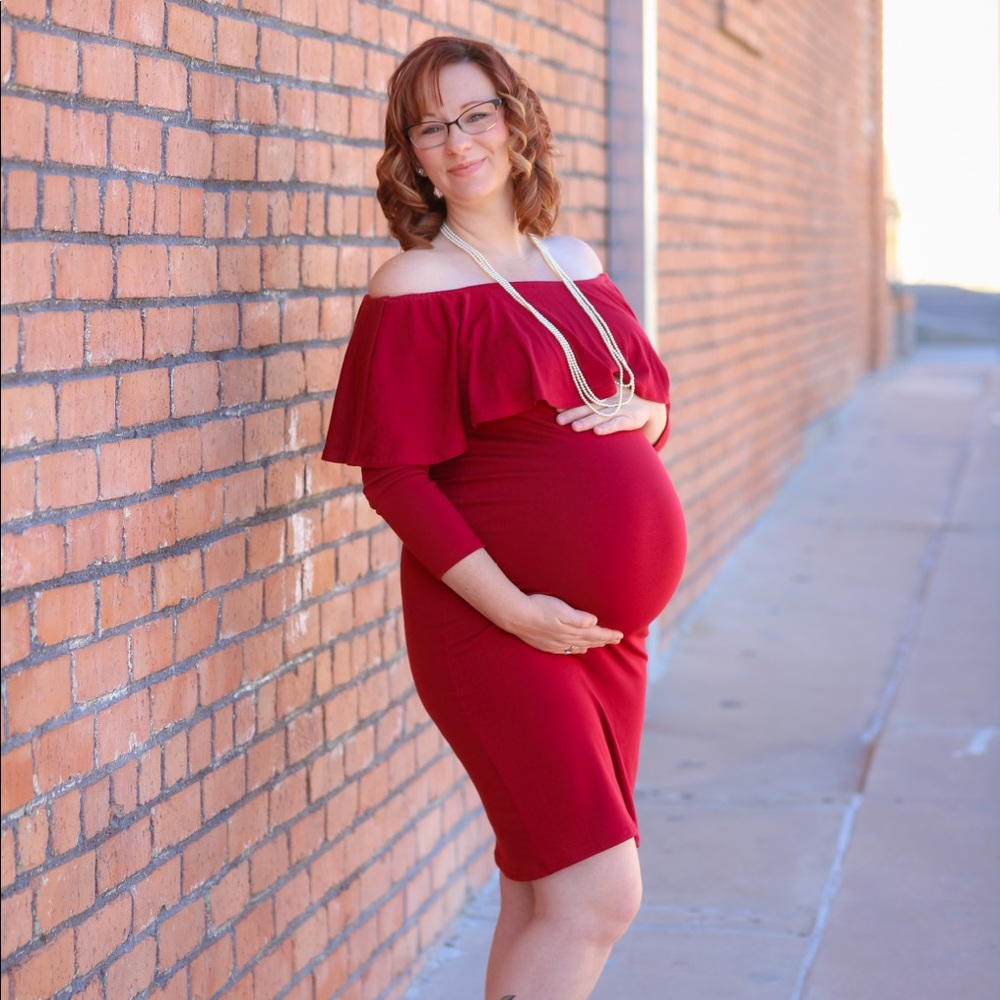 Maroon off shoulder 3/4 sleeve maternity dress